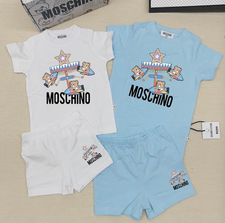 Moschino sz73-100 79